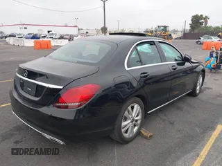 2019 Mercedes-Benz C 300 with VIN 55SWF8DBXKU302515, listed as a IAAI auction lot 42487124 with Not provided miles and . Bid and sale history available at DreamBid. Image 4.