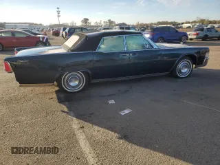 1965 Lincoln Continental with VIN 5Y86N428064, listed as a Copart auction lot 76812744 with 15,659 mi miles and Salvage Title. Bid and sale history available at DreamBid. Image 3.