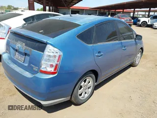 2007 Toyota Prius z VIN JTDKB20U077668819, wystawiony jako IAAI lot #42179765 z przebiegiem 178 388 mil mil oraz . Historia ofert i sprzedaży dostępna na DreamBid. Obrazek 4.