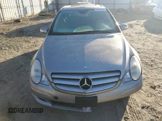 2007 Mercedes-Benz R-Class 3.5L with VIN 4JGCB65E77A052661, listed as a Copart auction lot 42993325 with 176,180 mi miles and Salvage Title. Bid and sale history available at carsss.com. Image 5.