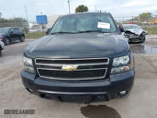 2010 Chevrolet Suburban LS with VIN 1GNUKHE38AR190423, listed as a IAAI auction lot 41655080 with 215,187 mi miles. Bid and sale history available at carsss.com. Image 6.