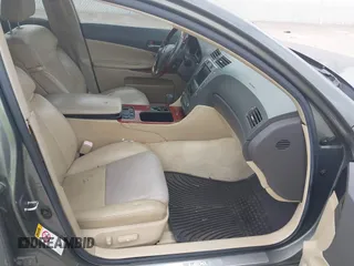 2006 Lexus GS with VIN JTHBH96S365011003, listed as a IAAI auction lot 41953350 with 228,939 mi miles and . Bid and sale history available at carsss.com. Image 5.