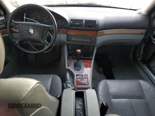 2001 BMW 5 Series 525iA with VIN WBADT43451GF58319, listed as a Copart auction lot 88724465 with 0 mi miles and Salvage Title. Bid and sale history available at carsss.com. Image 8.