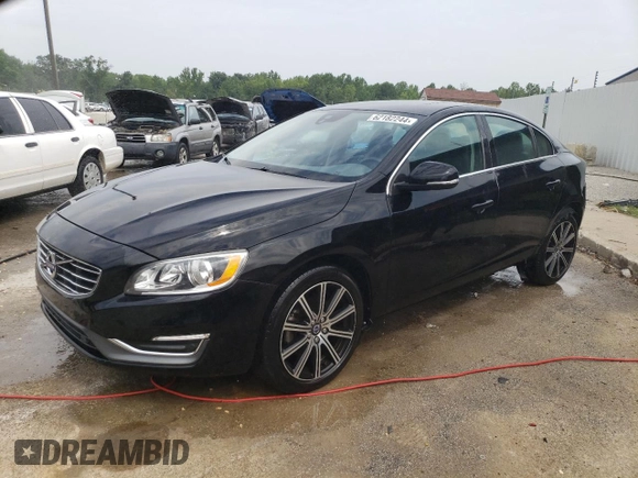 2017 Volvo S60 Inscription z VIN LYV402HK3HB132249, wystawiony jako Copart lot #62182244 z przebiegiem 58 716 mil mil oraz Szkoda całkowita • Salvage title. Historia ofert i sprzedaży dostępna na DreamBid. Obrazek 1.