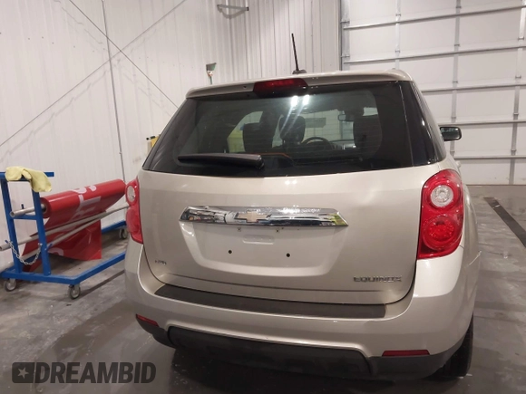 2015 Chevrolet Equinox LS with VIN 1GNFLEEK4FZ113731, listed as a IAAI auction lot 41989993 with 115,186 mi miles and . Bid and sale history available at carsss.com. Image 16.