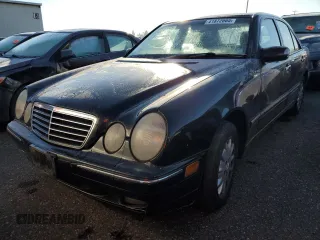 2002 Mercedes-Benz E-Class with VIN WDBJF82J42X063196, listed as a Copart auction lot 41872665 with 0 mi miles and Salvage Title. Bid and sale history available at carsss.com. Image 1.
