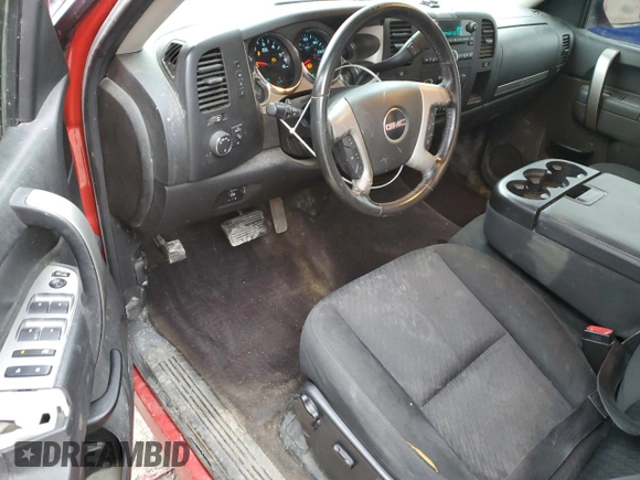 2013 GMC Sierra 1500 SLE z VIN 1GTR2VE74DZ247964, wystawiony jako Copart lot #45468895 z przebiegiem 139 226 mil mil oraz Szkoda całkowita • Salvage title. Historia ofert i sprzedaży dostępna na DreamBid. Obrazek 8.