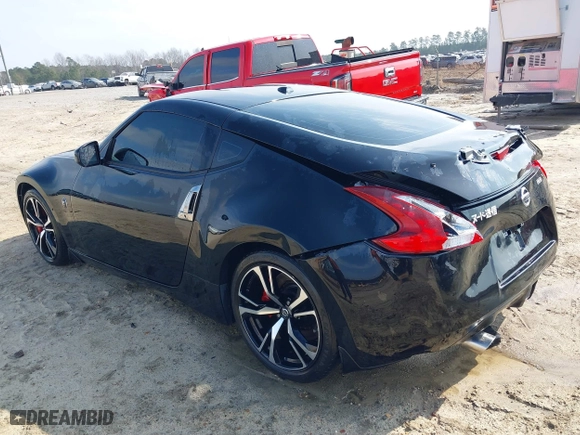 2020 Nissan 370Z Coupe with VIN JN1AZ4EH2LM822220, listed as a IAAI auction lot 41500687 with 36,261 mi miles. Bid and sale history available at carsss.com. Image 3.