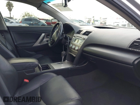 2008 Toyota Camry LE with VIN 4T1BK46K98U066890, listed as a IAAI auction lot 41445522 with 137,236 mi miles. Bid and sale history available at carsss.com. Image 5.