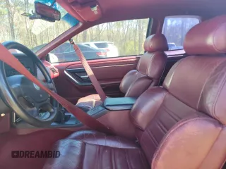 1990 Mercury Cougar z VIN 1MEPM62RSLH656412, wystawiony jako Copart lot #47771735 z przebiegiem 14 277 mil mil oraz Czysty tytuł • Clean title. Historia ofert i sprzedaży dostępna na DreamBid. Obrazek 5.