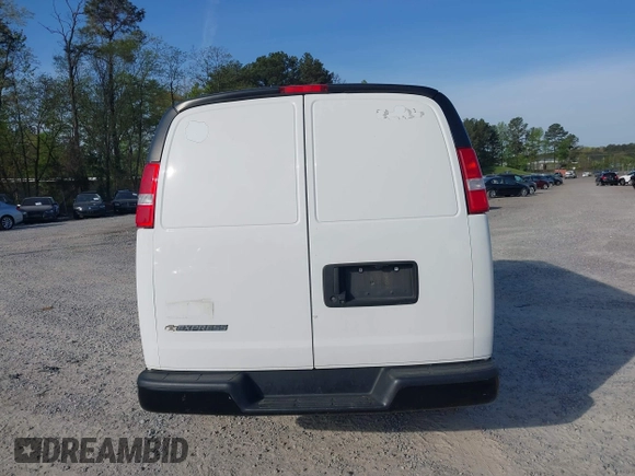 2021 Chevrolet Express Cargo Van with VIN 1GCWGAFP0M1206242, listed as a IAAI auction lot 42043866 with 148,087 mi miles. Bid and sale history available at carsss.com. Image 16.