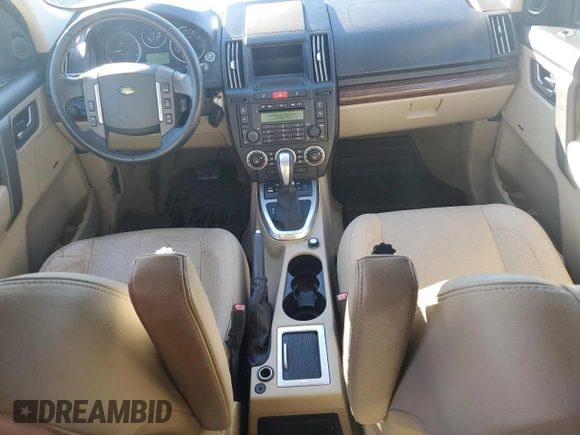 2010 Land Rover LR2 HSE z VIN SALFR2BN4AH205448, wystawiony jako Copart lot #46486275 z przebiegiem 132 240 mil mil oraz Szkoda całkowita • Salvage title. Historia ofert i sprzedaży dostępna na DreamBid. Obrazek 8.