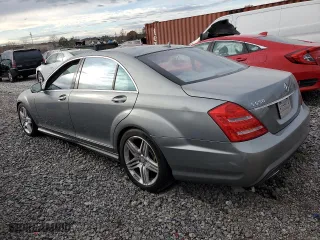 2013 Mercedes-Benz S-Class S 550 with VIN WDDNG7DBXDA521822, listed as a Copart auction lot 84210684 with 138,154 mi miles and Salvage Title. Bid and sale history available at carsss.com. Image 2.