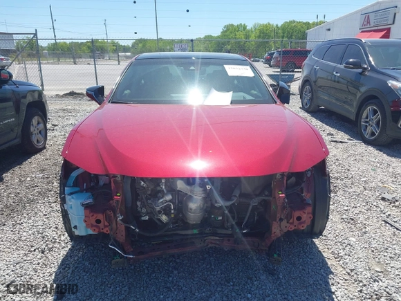 2019 Lexus ES with VIN 58ABZ1B16KU011174, listed as a IAAI auction lot 42032730 with 40,720 mi miles. Bid and sale history available at carsss.com. Image 12.
