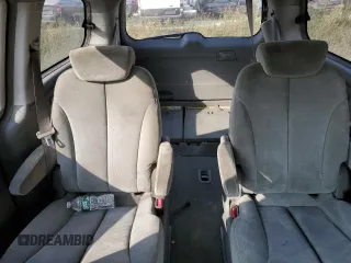 2007 Kia Sedona EX with VIN KNDMB233576179964, listed as a Copart auction lot 76402924 with 0 mi miles and Non Repairable. Bid and sale history available at carsss.com. Image 10.
