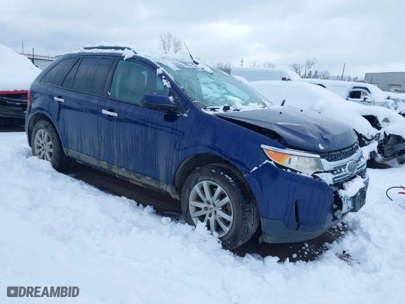 2011 Ford Edge SEL with VIN 2FMDK3JC6BBB38533, listed as a IAAI auction lot 41176380 with 200,909 mi miles. Bid and sale history available at carsss.com. Image 1.