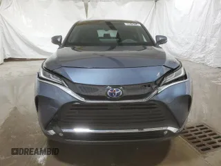 2024 Toyota Venza LE with VIN JTEAAAAH9RJ173322, listed as a Copart auction lot 66615774 with 1,992 mi miles and Clean Title. Bid and sale history available at carsss.com. Image 5.