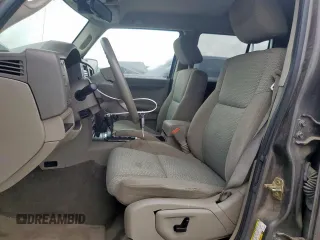 2006 Jeep Commander z VIN 1J8HH48NX6C106832, wystawiony jako Copart lot #60544515 z przebiegiem 170 404 mil mil oraz Czysty tytuł • Clean title. Historia ofert i sprzedaży dostępna na DreamBid. Obrazek 7.