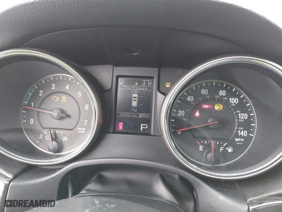 2011 Jeep Grand Cherokee Laredo with VIN 1J4RR4GGXBC511475, listed as a IAAI auction lot 41554620 with 164,361 mi miles. Bid and sale history available at carsss.com. Image 7.