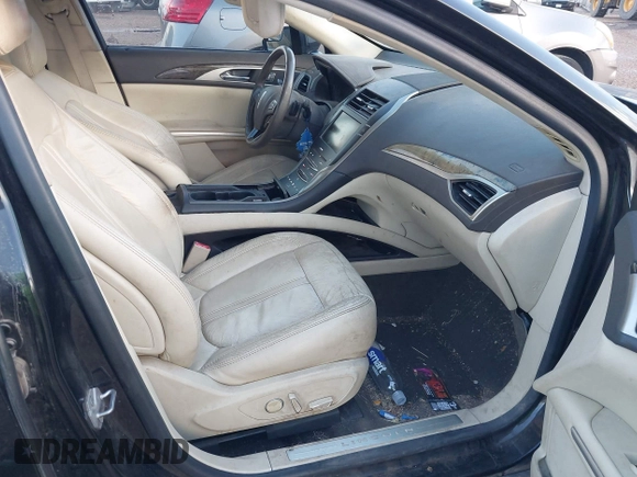 2014 Lincoln MKZ with VIN 3LN6L2G90ER801385, listed as a IAAI auction lot 41815173 with 155,579 mi miles and . Bid and sale history available at DreamBid. Image 5.