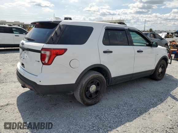 2017 Ford Police Interceptor Utility с VIN 1FM5K8AR5HGD58916, выставлен на аукционе Copart как лот 62308335 с пробегом 73 964 миль миль и Списание • Salvage title. История ставок и продаж доступна на DreamBid. Изображение 3.