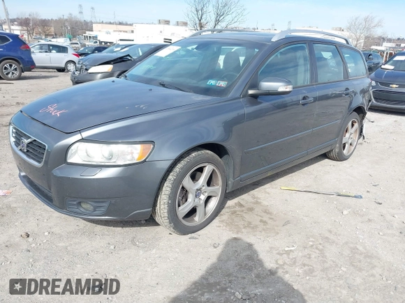 2008 Volvo V50 R-Design с VIN YV1MJ672X82396439, выставлен на аукционе IAAI как лот 41586200 с пробегом 110 267 миль миль и . История ставок и продаж доступна на DreamBid. Изображение 17.