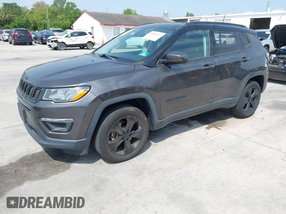 2018 Jeep Compass Latitude with VIN 3C4NJDBB1JT402381, listed as a IAAI auction lot 41844313 with 67,918 mi miles and . Bid and sale history available at DreamBid. Image 17.