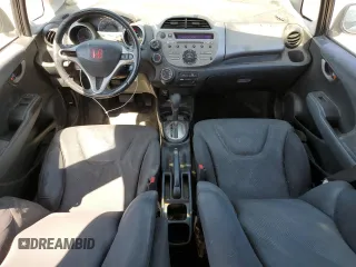 2009 Honda Fit Sport с VIN JHMGE88489S043605, выставлен на аукционе Copart как лот 60164185 с пробегом 179 941 миль миль и Списание • Salvage title. История ставок и продаж доступна на DreamBid. Изображение 8.