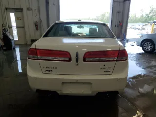 2010 Lincoln MKZ with VIN 3LNHL2JC1AR752317, listed as a Copart auction lot 56758355 with 214,604 mi miles and Non repairable. Bid and sale history available at DreamBid. Image 6.