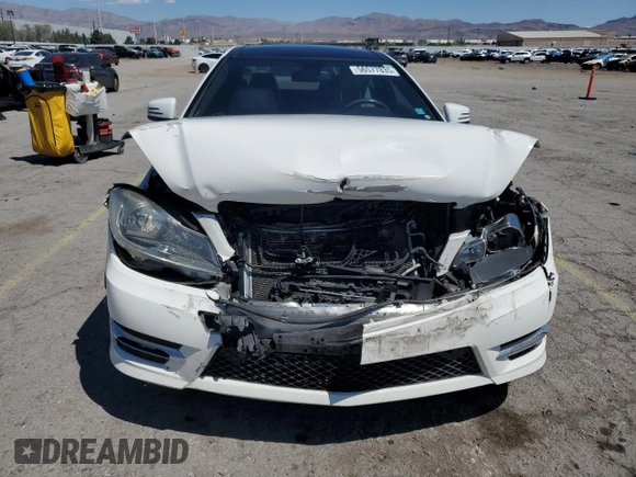 2013 Mercedes-Benz C 250 с VIN WDDGJ4HB7DF986032, выставлен на аукционе Copart как лот 56577835 с пробегом 84 552 миль миль и Списание • Salvage title. История ставок и продаж доступна на DreamBid. Изображение 5.