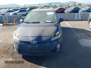 2010 Toyota Prius II with VIN JTDKN3DU6A0018271, listed as a IAAI auction lot 40429739 with 262,133 mi miles. Bid and sale history available at carsss.com. Image 6.