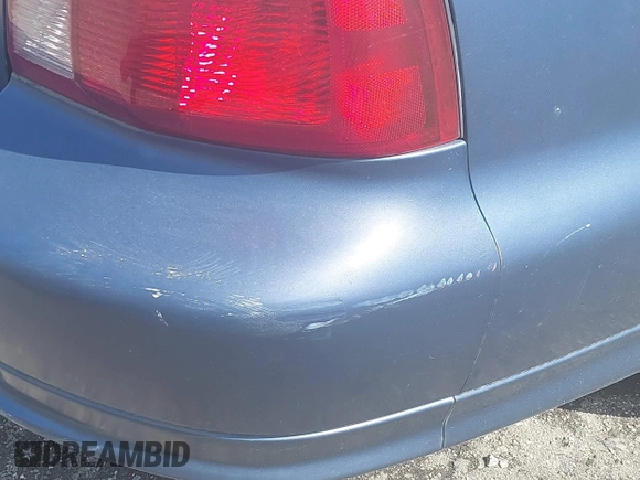 2002 Mitsubishi Galant ES z VIN 4A3AA46H42E070139, wystawiony jako IAAI lot #42162751 z przebiegiem 260 885 mil mil oraz . Historia ofert i sprzedaży dostępna na DreamBid. Obrazek 6.