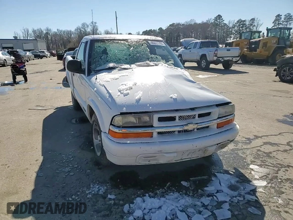1998 Chevrolet S-10 with VIN 1GCCS1445WK146319, listed as a Copart auction lot 46377795 with 0 mi miles and Salvage Title. Bid and sale history available at carsss.com. Image 10.