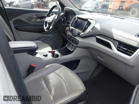 2020 GMC Terrain SLT z VIN 3GKALPEV9LL132856, wystawiony jako IAAI lot #41831180 z przebiegiem 68 284 mil mil oraz . Historia ofert i sprzedaży dostępna na DreamBid. Obrazek 5.