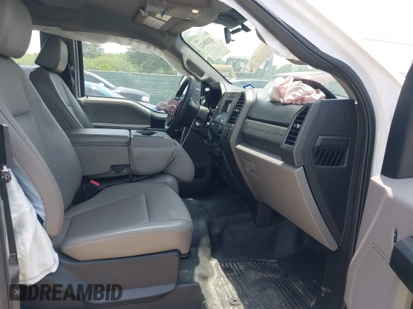 2021 Ford F-250 XL with VIN 1FD7X2B64MED10776, listed as a IAAI auction lot 42320422 with 70,139 mi miles and . Bid and sale history available at DreamBid. Image 5.