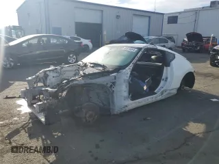 2013 Nissan 370Z Touring z VIN JN1AZ4EHXDM381406, wystawiony jako Copart lot #83818864 z przebiegiem Nie podano mil oraz Szkoda całkowita • Salvage title. Historia ofert i sprzedaży dostępna na DreamBid. Obrazek 1.