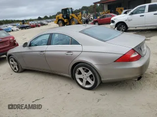 2007 Mercedes-Benz CLS-Class 5.5L with VIN WDDDJ72X77A086855, listed as a Copart auction lot 71226864 with 0 mi miles and Salvage Title. Bid and sale history available at carsss.com. Image 2.