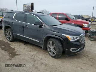 2017 GMC Acadia Denali z VIN 1GKKNXLS7HZ303577, wystawiony jako Copart lot #45674075 z przebiegiem 130 433 mil mil oraz Szkoda całkowita • Salvage title. Historia ofert i sprzedaży dostępna na DreamBid. Obrazek 4.