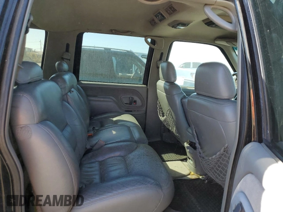 1999 Chevrolet Suburban with VIN 1GNGK26R5XJ513945, listed as a Copart auction lot 73673314 with 198,656 mi miles and Clean Title. Bid and sale history available at carsss.com. Image 11.