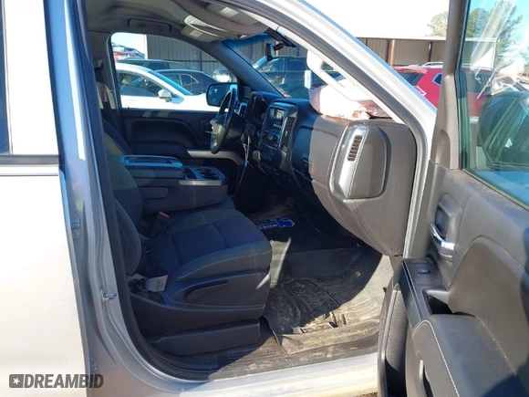 2015 Chevrolet Silverado 1500 LT with VIN 1GCVKREH8FZ304121, listed as a IAAI auction lot 41590466 with 165,448 mi miles. Bid and sale history available at carsss.com. Image 5.