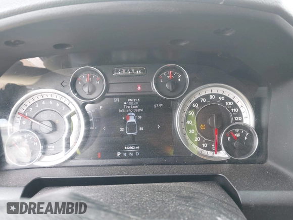 2016 Ram 1500 Big Horn z VIN 3C6RR6LTXGG315603, wystawiony jako IAAI lot #41957991 z przebiegiem 132 803 mil mil oraz . Historia ofert i sprzedaży dostępna na DreamBid. Obrazek 7.