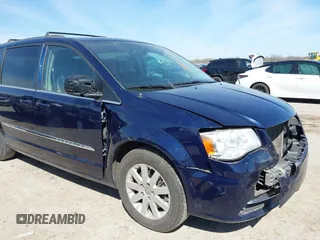 2014 Chrysler Town & Country Touring z VIN 2C4RC1BG0ER444524, wystawiony jako IAAI lot #41861302 z przebiegiem 138 764 mil mil oraz . Historia ofert i sprzedaży dostępna na DreamBid. Obrazek 6.