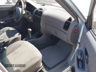 2005 Hyundai Accent GLS с VIN KMHCG45C55U614718, выставлен на аукционе IAAI как лот 41787587 с пробегом 135 448 миль миль и . История ставок и продаж доступна на DreamBid. Изображение 5.