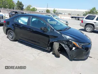 2023 Toyota Corolla LE z VIN 5YFB4MDE8PP025125, wystawiony jako IAAI lot #42106472 z przebiegiem 24 509 mil mil oraz . Historia ofert i sprzedaży dostępna na DreamBid. Obrazek 1.