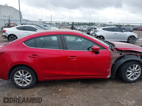 2014 Mazda 3 i Touring z VIN JM1BM1V75E1148848, wystawiony jako IAAI lot #42200934 z przebiegiem 134 176 mil mil oraz . Historia ofert i sprzedaży dostępna na DreamBid. Obrazek 14.