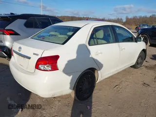 2008 Toyota Yaris with VIN JTDBT903284035531, listed as a IAAI auction lot 41591330 with 142,123 mi miles. Bid and sale history available at carsss.com. Image 4.