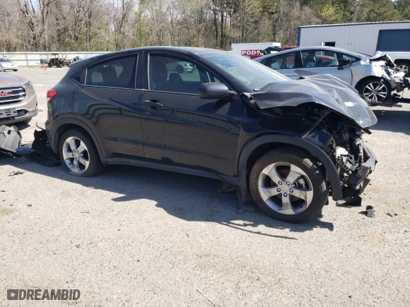 2021 Honda HR-V LX with VIN 3CZRU5H37MM724529, listed as a Copart auction lot 49702555 with 38,205 mi miles and Salvage Title. Bid and sale history available at carsss.com. Image 4.