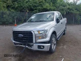 2017 Ford F-150 XL z VIN 1FTEX1EP5HFC32258, wystawiony jako IAAI lot #42224816 z przebiegiem 68 263 mil mil oraz . Historia ofert i sprzedaży dostępna na DreamBid. Obrazek 17.