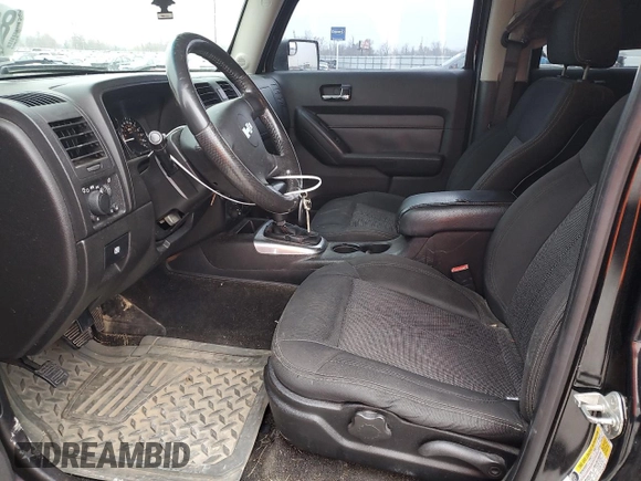 2008 Hummer H3 SUV with VIN 5GTEN13E188114275, listed as a Copart auction lot 81418254 with 196,190 mi miles and Salvage Title. Bid and sale history available at DreamBid. Image 7.