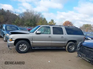 2002 Chevrolet Suburban LS with VIN 1GNFK16Z92J109951, listed as a IAAI auction lot 41685362 with 312,140 mi miles. Bid and sale history available at carsss.com. Image 15.